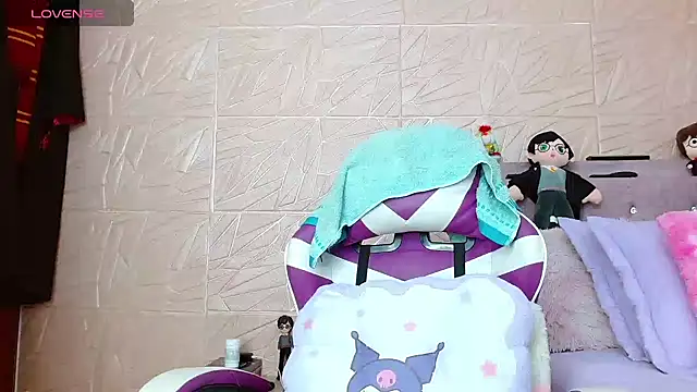 kendallsweet7 online show from November 12, 2025, 2:10 pm