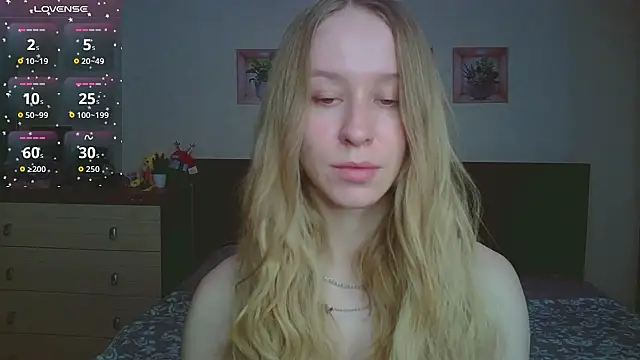 Lily  Devil online show from February 6, 2026, 9:05 am