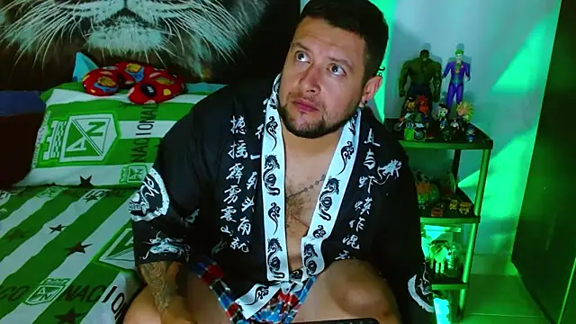 Snapshot of Michaell_Myerss_ chatting on December 17, 2025, 1:16 pm Michaell Myerss online show from December 17, 2025, 1:16 pm