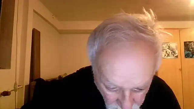 Sammy1660 online show from May 8, 2026, 2:15 am
