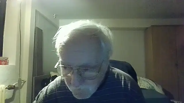 Sammy1660 online show from March 2, 2025, 5:01 am