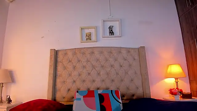 Snapshot of allisson_m chatting on February 28, 2026, 12:05 pm allisson m online show from February 28, 2026, 12:05 pm