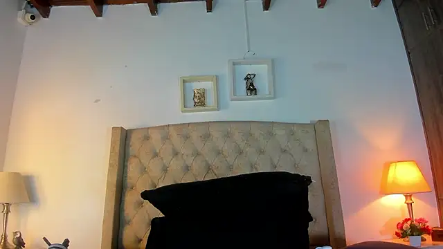 Snapshot of allisson_m chatting on March 2, 2026, 12:12 pm allisson m online show from March 2, 2026, 12:12 pm