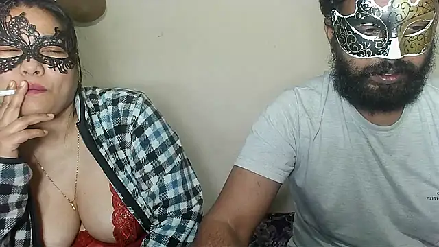 Cutehornycouples online show from January 16, 2026, 6:23 pm