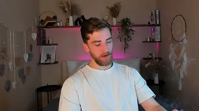 DexterDexx online show from October 13, 2025, 9:38 pm