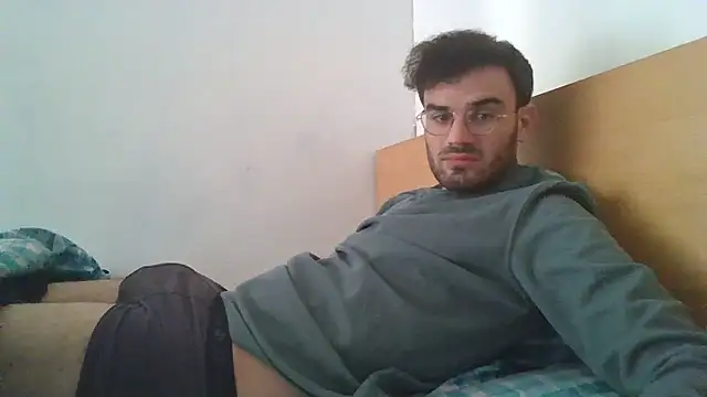 erikamavrik online show from January 12, 2026, 6:42 am