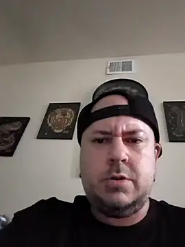 Snapshot of Tyrish361 chatting on October 31, 2025, 11:44 pm Tyrish361 online show from October 31, 2025, 11:44 pm