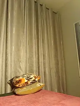 Snapshot of C-yoyo chatting on February 2, 2026, 7:02 pm C-yoyo online show from February 2, 2026, 7:02 pm