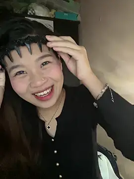 Snapshot of Bae1103 chatting on November 20, 2025, 5:46 pm Bae1103 online show from November 20, 2025, 5:46 pm