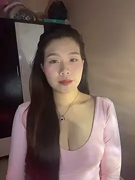 Bae1103 online show from January 10, 2026, 4:24 pm