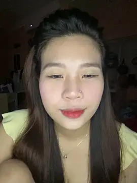 Snapshot of Bae1103 chatting on October 10, 2025, 7:04 pm Bae1103 online show from October 10, 2025, 7:04 pm