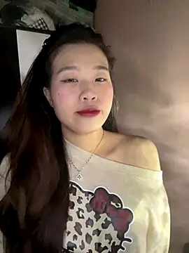 Snapshot of Bae1103 chatting on November 24, 2025, 5:02 pm Bae1103 online show from November 24, 2025, 5:02 pm