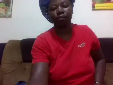 Snapshot of sexie_berrie chatting on February 14, 2025, 12:51 am sexie berrie online show from February 14, 2025, 12:51 am