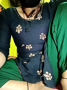 Snapshot of Cute_Suhani chatting on February 20, 2025, 5:20 pm Cute Suhani online show from February 20, 2025, 5:20 pm