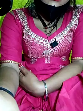 Snapshot of Cute_Suhani chatting on February 5, 2025, 4:58 pm Cute Suhani online show from February 5, 2025, 4:58 pm