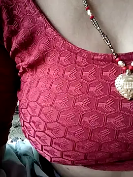 Cute Suhani online show from October 31, 2025, 4:31 am