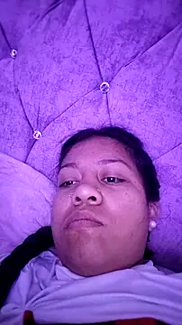 Tiphanydirty3 online show from November 5, 2025, 12:19 pm