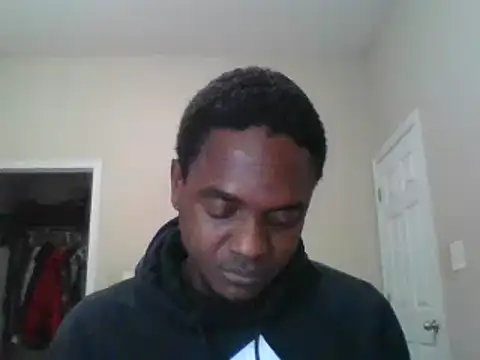 Snapshot of Hugedick0071 chatting on January 5, 2025, 4:59 pm Hugedick0071 online show from January 5, 2025, 4:59 pm