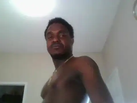 Snapshot of Hugedick0071 chatting on February 5, 2025, 6:15 pm Hugedick0071 online show from February 5, 2025, 6:15 pm