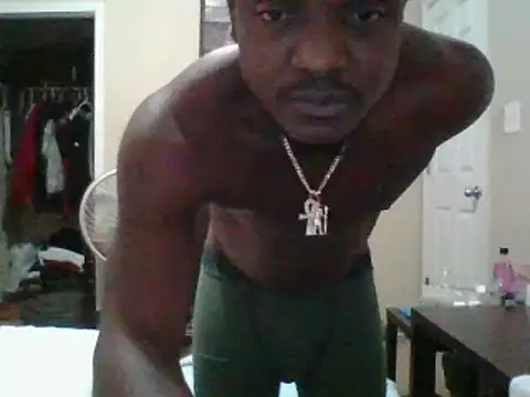 Snapshot of Hugedick0071 chatting on December 15, 2024, 1:00 pm Hugedick0071 online show from December 15, 2024, 1:00 pm