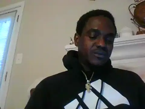 Snapshot of Hugedick0071 chatting on January 9, 2025, 10:20 pm Hugedick0071 online show from January 9, 2025, 10:20 pm