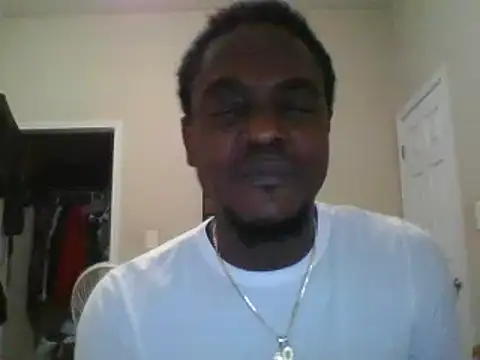 Snapshot of Hugedick0071 chatting on January 10, 2025, 6:42 am Hugedick0071 online show from January 10, 2025, 6:42 am