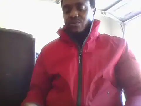 Snapshot of Hugedick0071 chatting on December 16, 2024, 4:27 pm Hugedick0071 online show from December 16, 2024, 4:27 pm