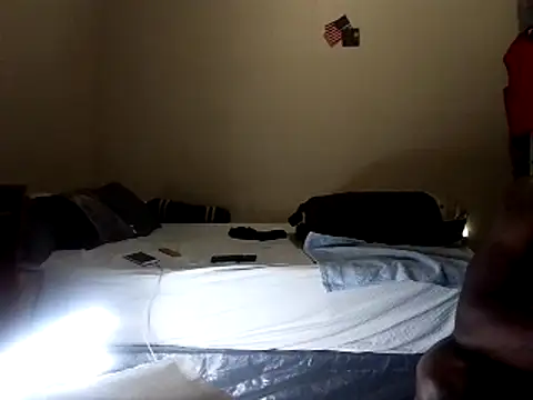 Snapshot of Hugedick0071 chatting on March 5, 2025, 6:54 am Hugedick0071 online show from March 5, 2025, 6:54 am