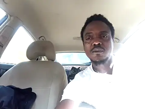 Snapshot of Hugedick0071 chatting on February 13, 2025, 4:50 pm Hugedick0071 online show from February 13, 2025, 4:50 pm