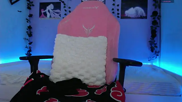 Scarlettsrorm online show from March 10, 2025, 5:11 am