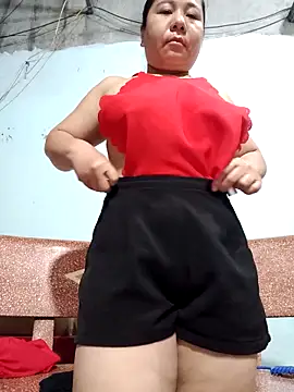 Queen 18200 online show from April 12, 2026, 10:24 pm