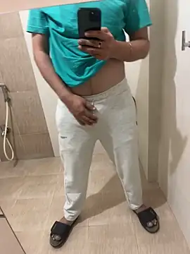 gingerguyblr online show from January 27, 2025, 5:03 am