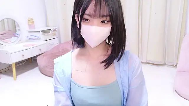 Snapshot of -Yuria- chatting on December 27, 2024, 2:12 pm -Yuria- online show from December 27, 2024, 2:12 pm