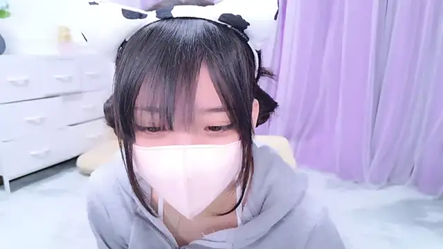 Snapshot of -Yuria- chatting on February 17, 2025, 3:00 pm -Yuria- online show from February 17, 2025, 3:00 pm