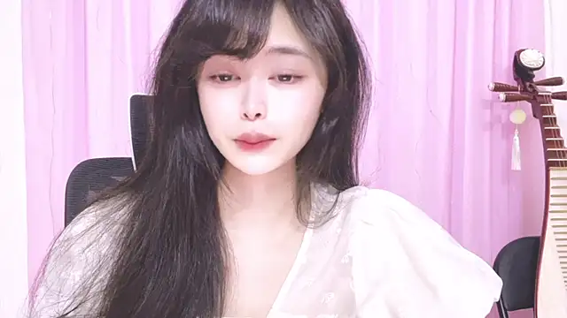 ---MIA--- online show from October 16, 2025, 2:03 pm