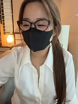 Jenni nana online show from July 8, 2026, 6:03 am