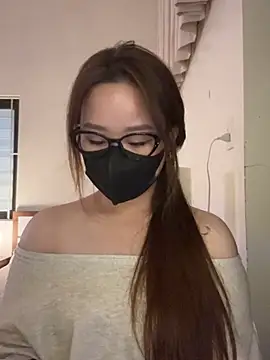 Jenni nana online show from July 6, 2026, 5:14 am