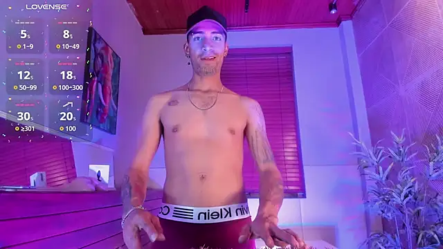 DrakeNeumann online show from September 30, 2025, 3:56 am