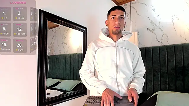 DrakeNeumann online show from September 10, 2025, 4:00 am