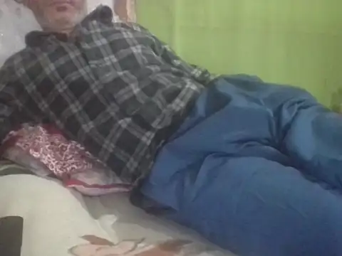 Snapshot of Bangingchick chatting on March 2, 2026, 3:18 am Bangingchick online show from March 2, 2026, 3:18 am