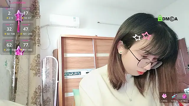 Lili 666 online show from November 19, 2025, 2:33 am