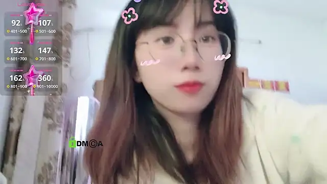 Lili 666 online show from January 18, 2026, 6:28 am