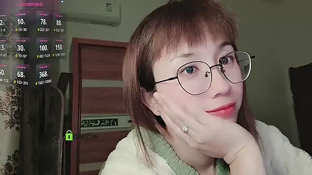 Lili 666 online show from March 10, 2025, 4:57 pm