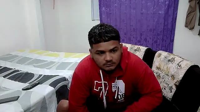 Boycuriousxxx online show from April 15, 2026, 10:54 am