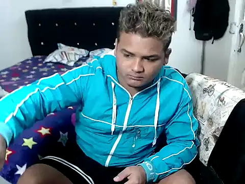 Boycuriousxxx online show from October 10, 2025, 1:01 pm