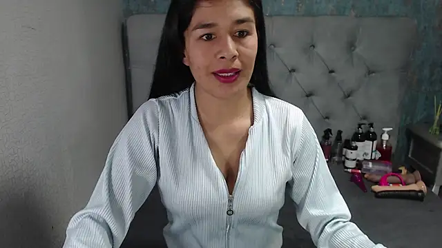 Snapshot of ginasailor chatting on June 1, 2026, 9:42 am ginasailor online show from June 1, 2026, 9:42 am
