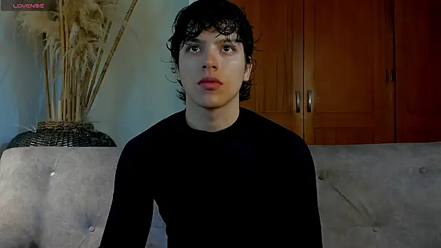 Snapshot of bravoboreal chatting on October 10, 2025, 2:07 pm bravoboreal online show from October 10, 2025, 2:07 pm