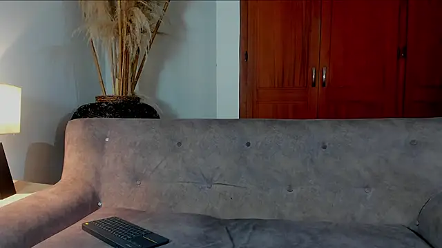 Snapshot of bravoboreal chatting on November 4, 2025, 7:28 pm bravoboreal online show from November 4, 2025, 7:28 pm