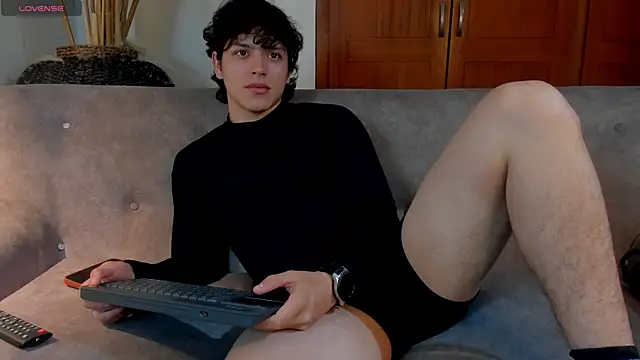 Snapshot of bravoboreal chatting on October 22, 2025, 8:19 pm bravoboreal online show from October 22, 2025, 8:19 pm