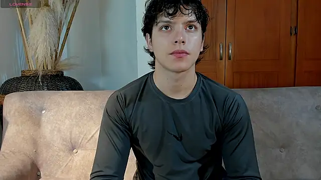 Snapshot of bravoboreal chatting on October 8, 2025, 1:45 pm bravoboreal online show from October 8, 2025, 1:45 pm